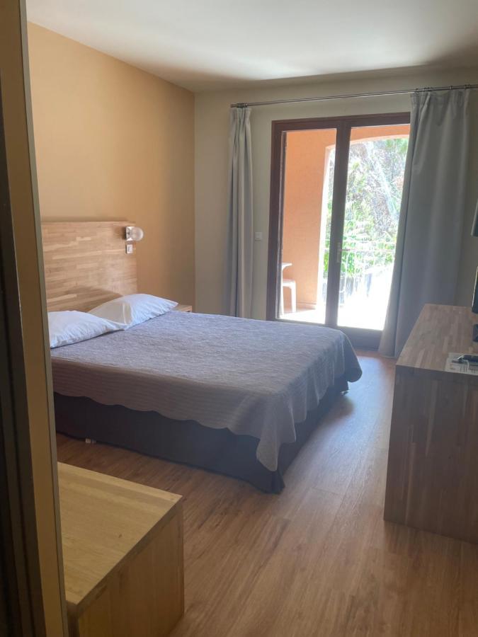 Logis Hotel Le Lonca 3*